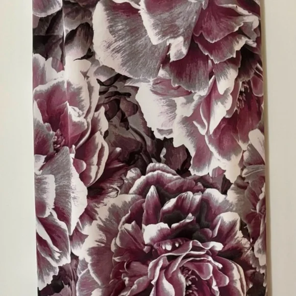 Guess| NEW Gorgeous Purple Black Floral Lace Long Chemise Dress Sz S w/Tags - Picture 3 of 3